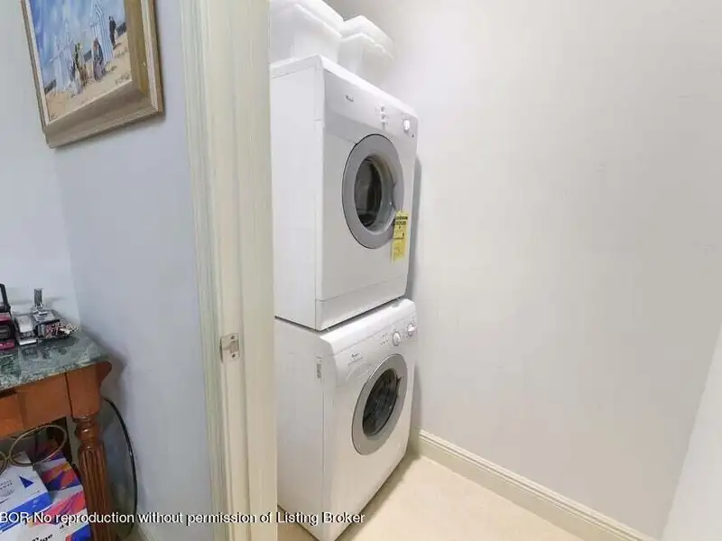 Live/work Condominium in Downtown West Palm Beach with Private Entrance and Parking