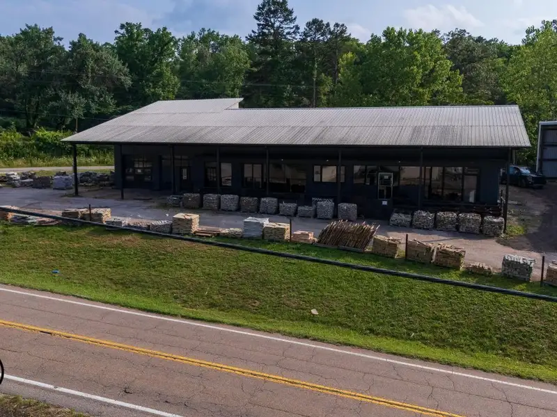 Versatile Commercial Property in Prime Location with Business Acquisition Option