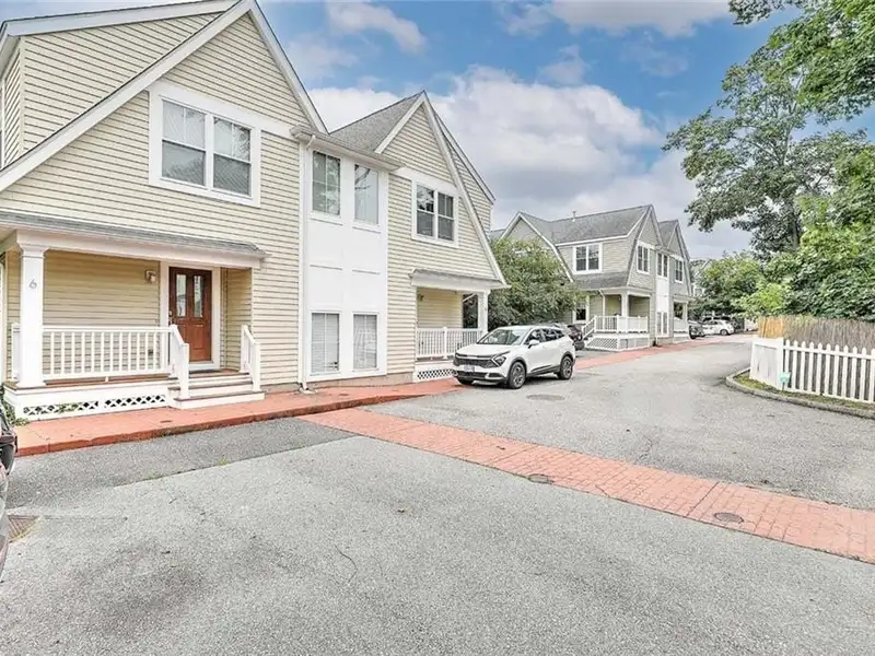 14-unit Residential Complex in Barrington, Ri on Nearly an Acre of Land
