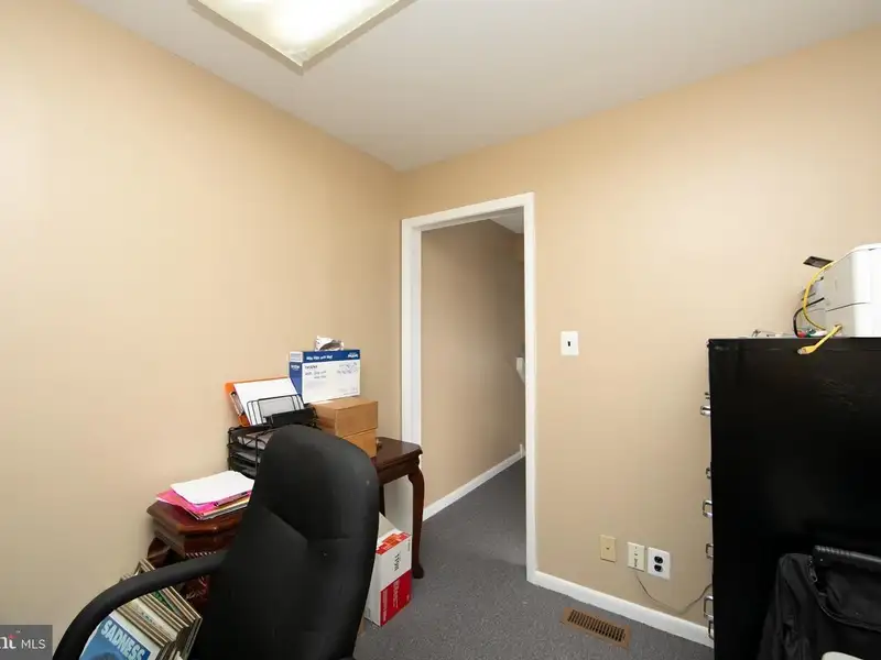 Bi-level Office Condo in Washington Township Professional Campus, Turnersville, Nj