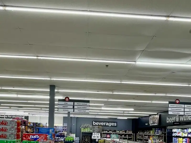 Established Country Grocery Store in Prime Community Location