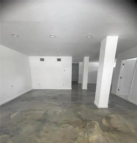 Renovated 980sf Mixed-use Space in Old Southeast, Full-service Lease at $2100/month