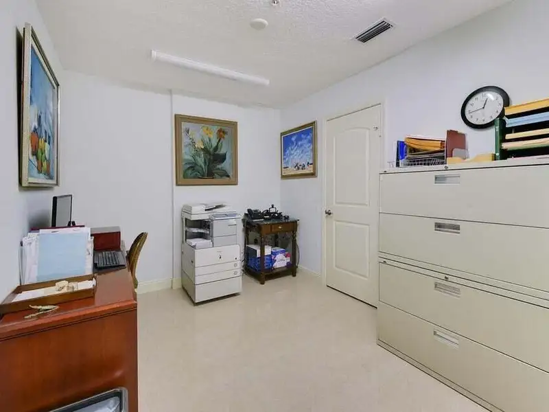Live/work Condominium in Downtown West Palm Beach - Ideal for Commercial or Residential Use