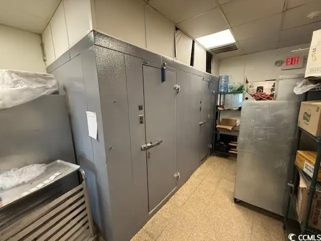 1519 Sq Ft Restaurant Space on Highway 17 Bypass, Murrells Inlet with Drive-through
