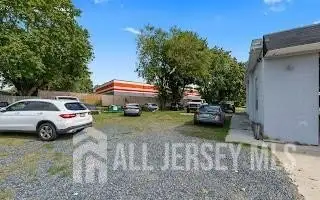 Turnkey Automotive Business with Car Dealership, Mechanic & Auto Body Shop in Prime Location