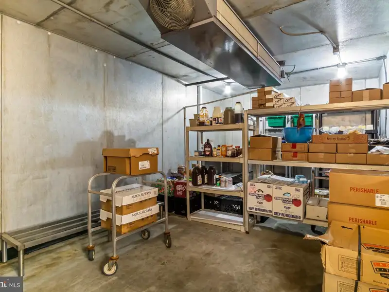 Established Meat Market and Processing Facility on 7 Acres Near Raystown Lake