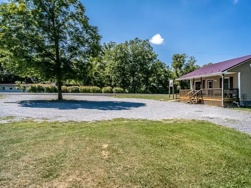 Versatile Commercial Property with Salon, Office Space, and Residential Potential Near Brandywine Lake