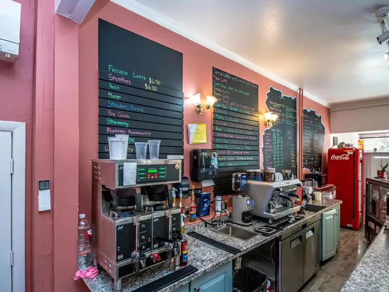 Established Coffee and Sweet Shop in Prime North Conway Village Location