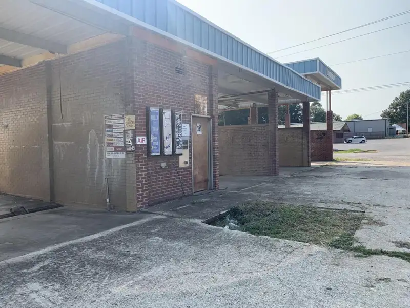 Prime Newark Car Wash Investment Opportunity with Owner Financing