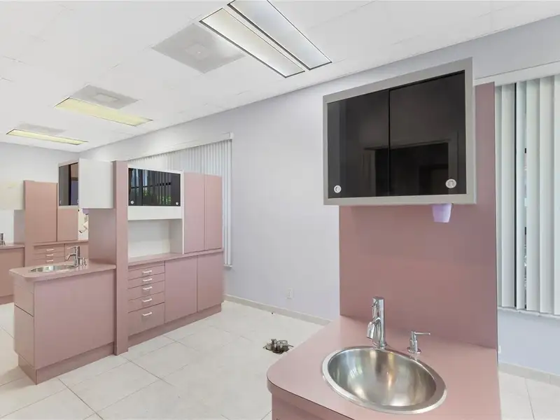 End Unit Tri-plex Commercial Space with Parking in Prime Location