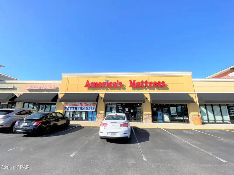 Retail/showroom Space for Lease in Nautilus Station, Panama City Beach