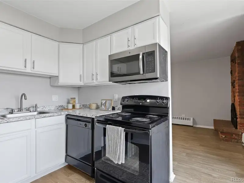 39-unit Multifamily Investment in Capitol Hill, Denver with City and Mountain Views