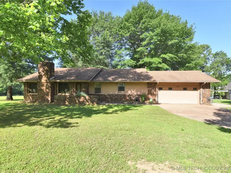 Live-work Property: 2000 Sq. Ft. Office Building with House on 1.25 Acres