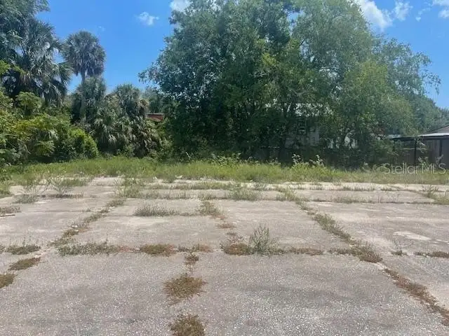Multi-parcel Property with Two-story Building and M-1 Zoning for Restaurant/bar Use