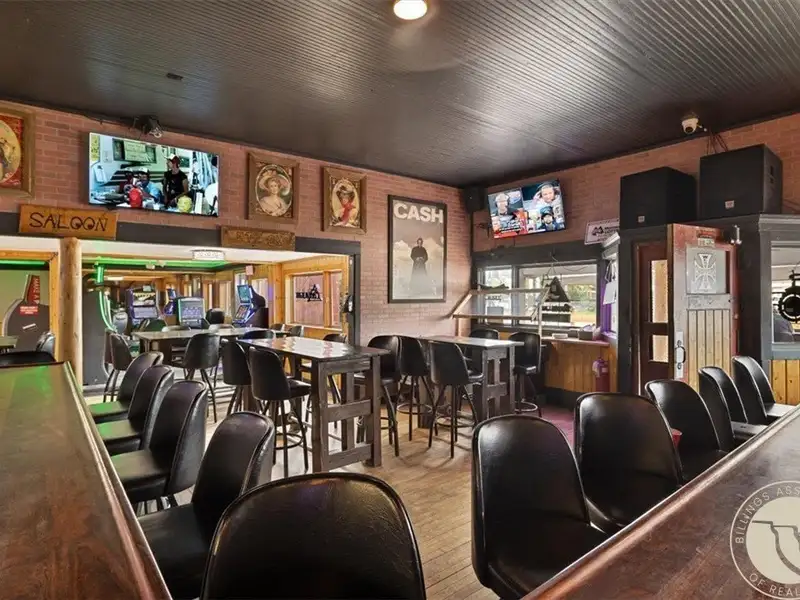 Renovated Saloon with Licenses Near Red Lodge and Beartooth Highway, Includes Living Space