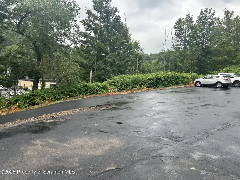 Commercial Lease Opportunity in High Traffic Location, Clarks Summit