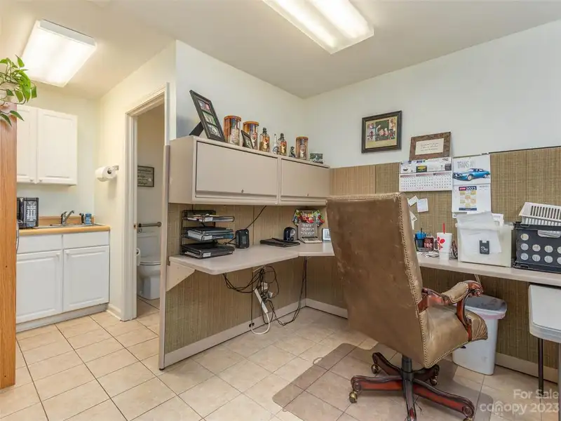 Two Commercial Buildings with Office and Studio Apartment in Clyde, Close to Amenities