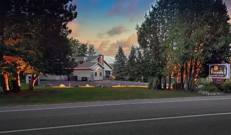 Turnkey Restaurant and Bar with Lake Views in Northwoods Area