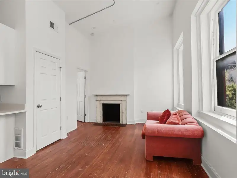 Fully Renovated Six-unit Property in Mount Vernon, Baltimore with Modern Finishes and Parking