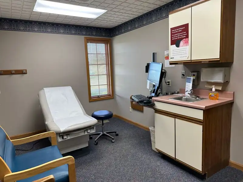 Versatile Commercial Property with Medical History on 2.3 Acres in Nx City