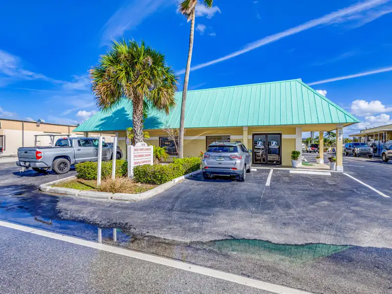 Versatile Commercial Property in Jupiter, Fl with Retail, Warehouse, and Office Spaces