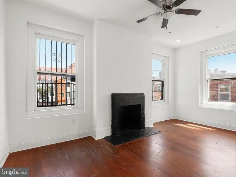Fully Renovated Six-unit Property in Mount Vernon, Baltimore with Modern Finishes and Parking