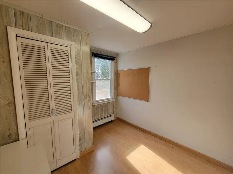 Mixed-use Property in Prime Location with Residential and Commercial Potential