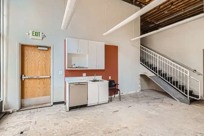 Versatile Office/retail Space for Lease in Iconic Kessler Erlich Building, Lodo