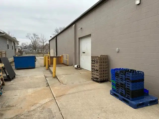 Established Grocery Business with Real Estate, Tenant Lease, and Development Potential