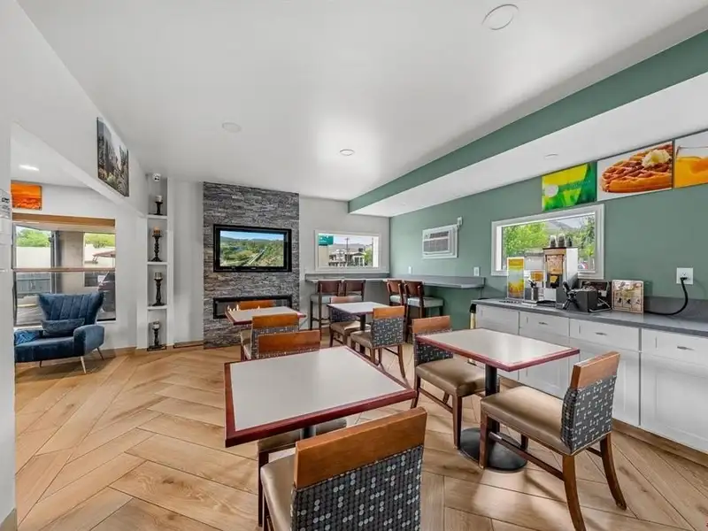 Turnkey Quality Inn Hotel in Prime Durango Location with 48 Updated Guest Rooms