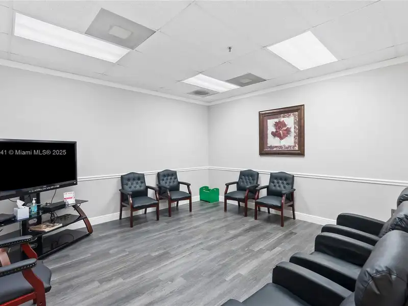 Operational Urgent Care Clinic for Sale in High-traffic Davie, Fl Location