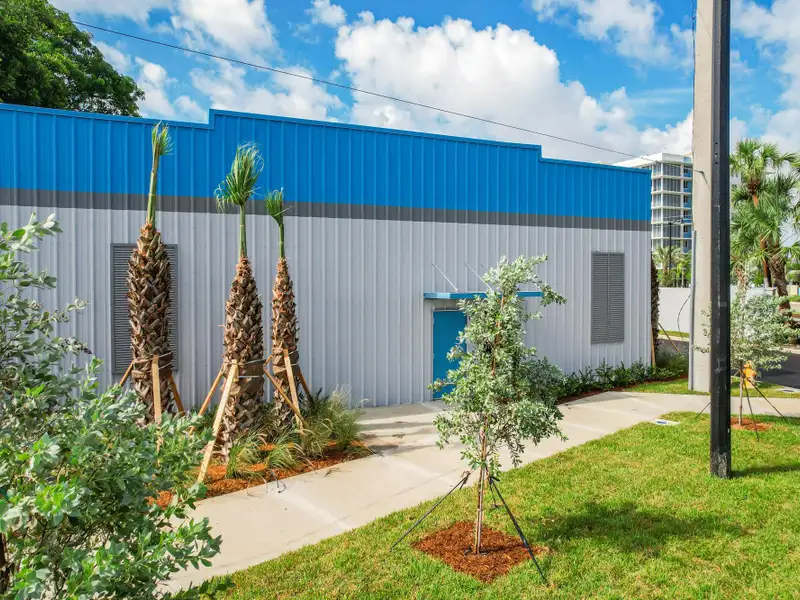10,000 Sq Ft Warehouse Space for Lease in Pompano Beach, B-4 Commercial Zoning