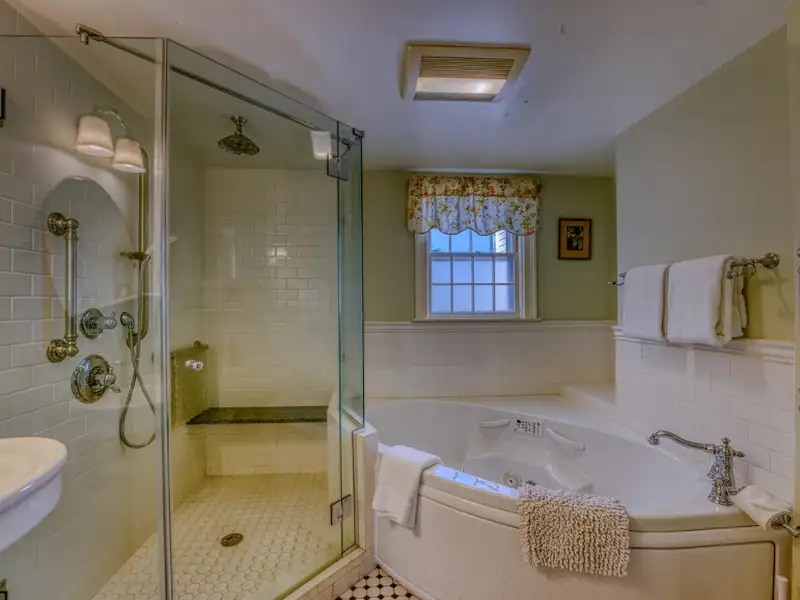Historic Adair Estate on 182+ Acres with Panoramic Mountain Views in New Hampshire