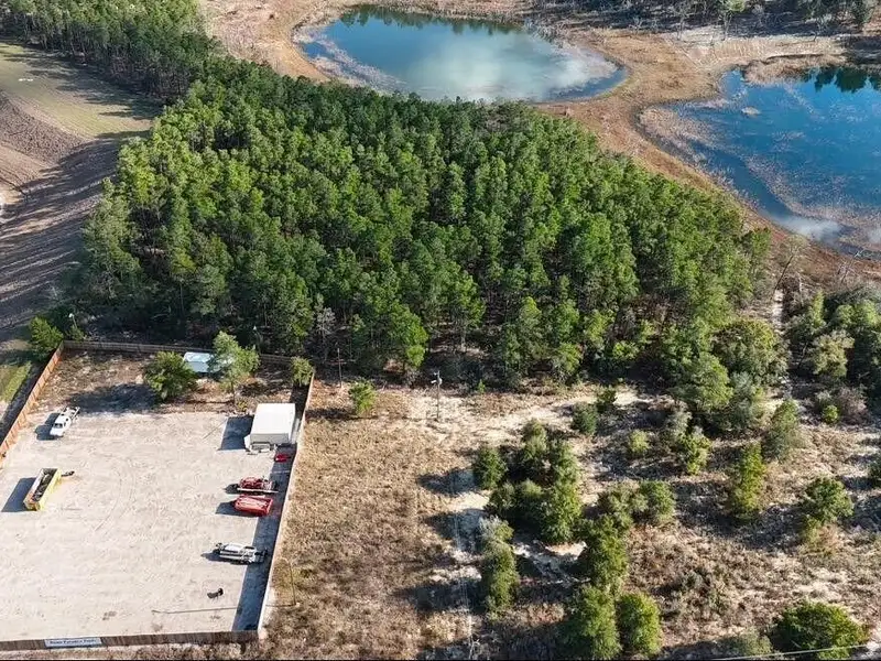 15.75 Acres of Commercial and Residential Land Near Bay County Line on Highway 77