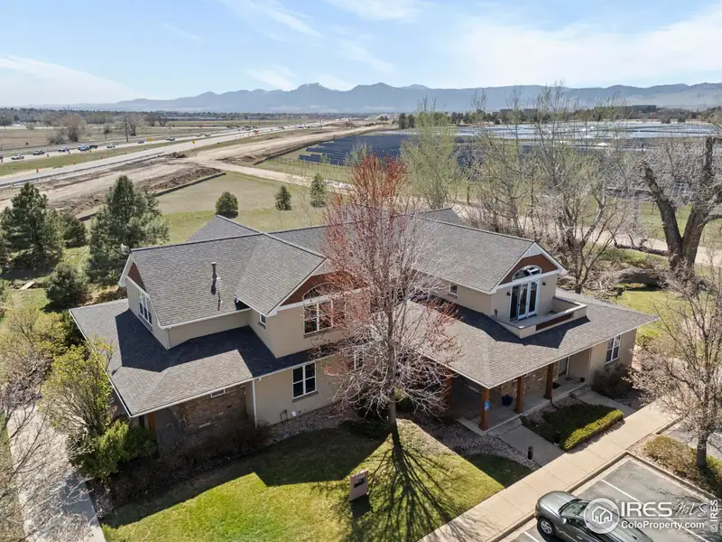 Bright Office Condo with Mountain Views in Niwot, Colorado