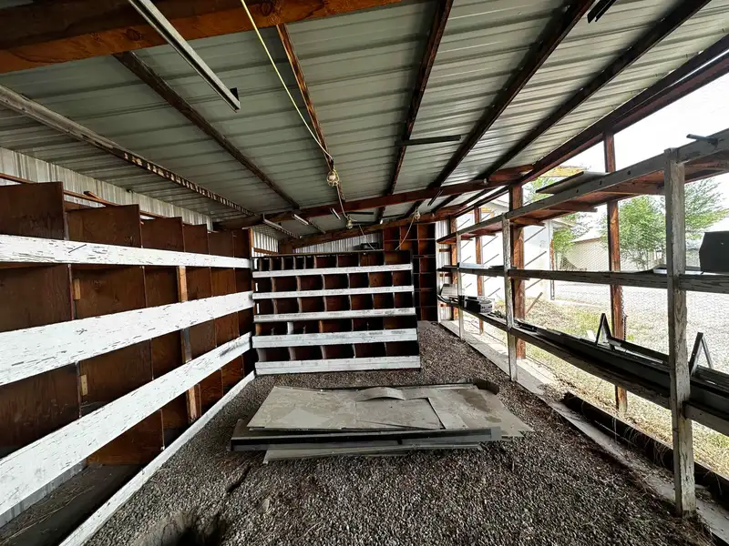 Warehouse and Office Space with Gated Yard in Prime Location