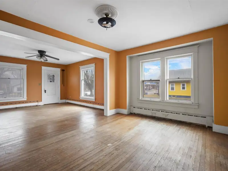 Versatile Live-work Property on High-traffic Route 9w in Catskill, Ny