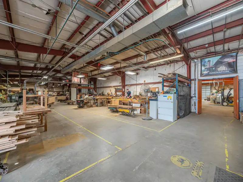 Mixed-use Industrial Property with Office, Storage, and Apartments in Bethel, Nc