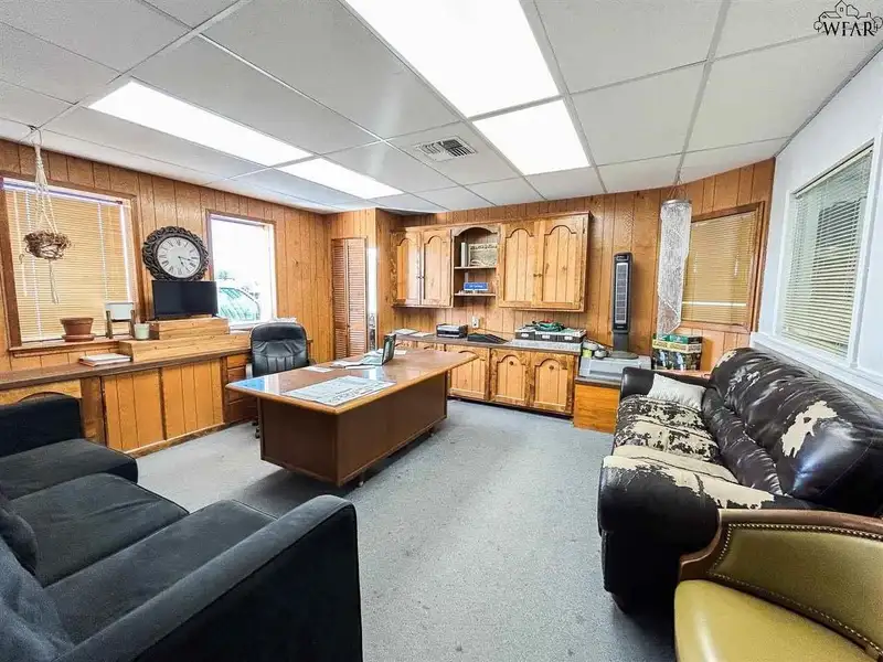 Versatile Commercial Property with Retail Space and Warehouse Near Major Highways