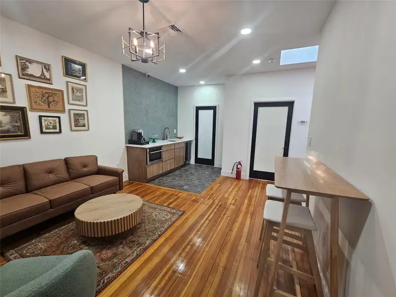 Upscale Private Office Spaces in Restored Monticello Building with Utilities Included