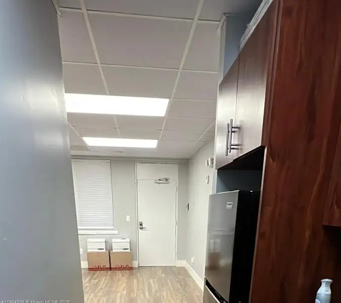Turnkey Professional Office for Sale on Flagler St & 83rd Ave, Miami