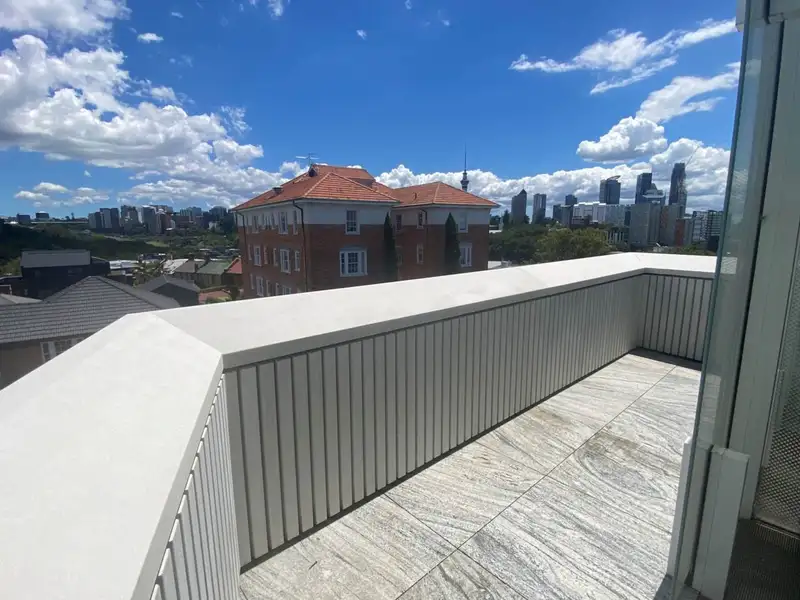 Modern 82m² Office Lease in Parnell's First 6 Green Star Rated Building