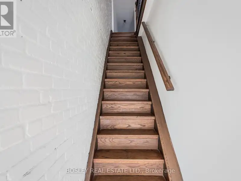 Versatile Second-floor Commercial Space in East York Near Woodbine Subway Station