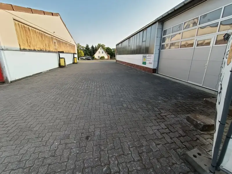 Spacious Property with Gas Station and Halls on Federal Highway 7, 12,000 M²