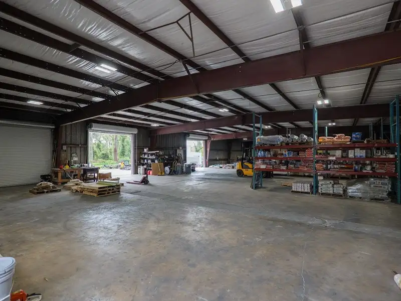Versatile Commercial Property with Office, Showroom, and Warehouse in Lowndes County