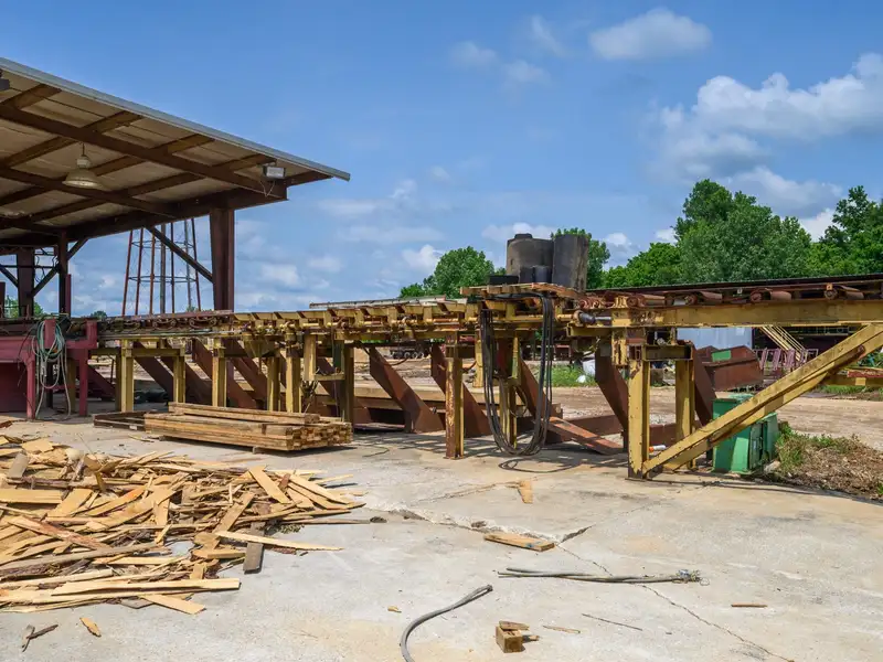 Turnkey Commercial Sawmill and Pallet Company on 40 Acres in Prime Industrial Location