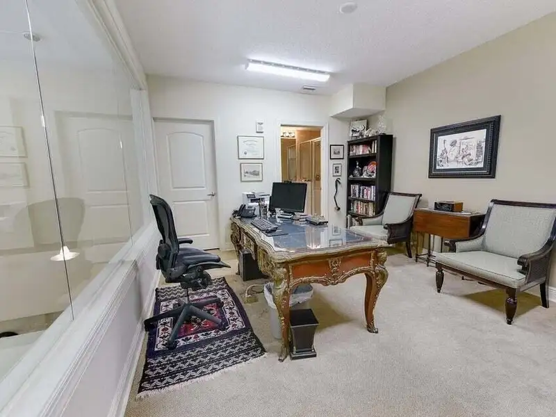 Live/work Condominium in Downtown West Palm Beach - Ideal for Commercial or Residential Use