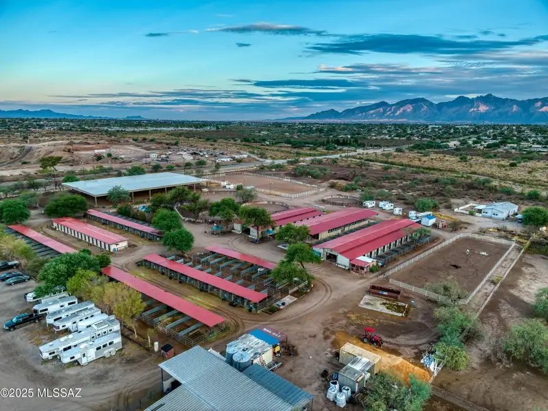 Equestrian Property on 18 Acres with Barns, Stalls, and Manufactured Homes