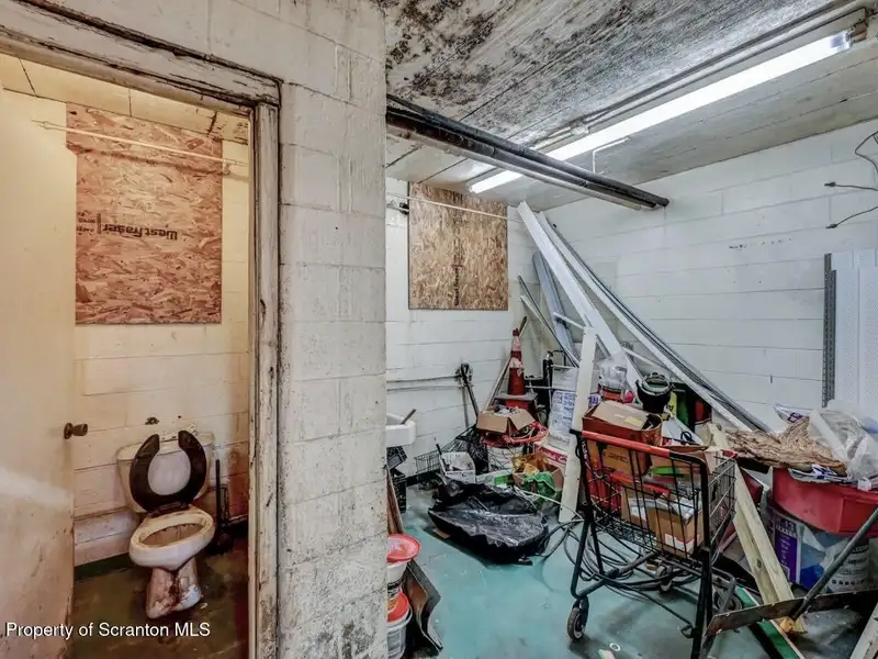 Mixed-use Building with Retail Space and Parking for Sale in Prime Location