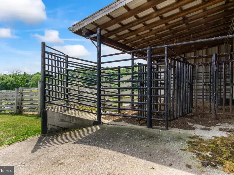 Established Meat Market and Processing Facility on 7 Acres Near Raystown Lake